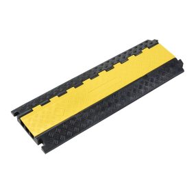   Soundsation CP-200-3CS - CP-200-3CS 3 csatornás strapabíró kis méretű kábeltaposó csúszásgátló felülettel